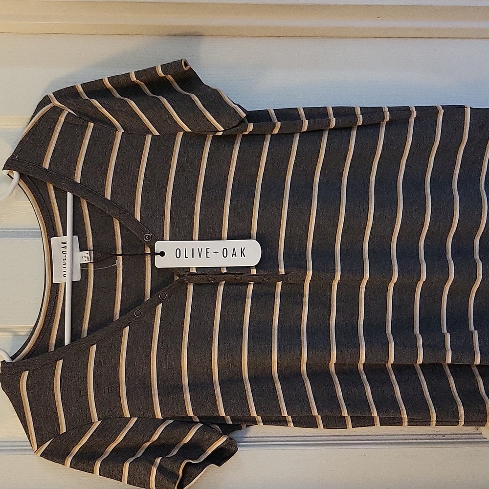 Olive + Oak tee